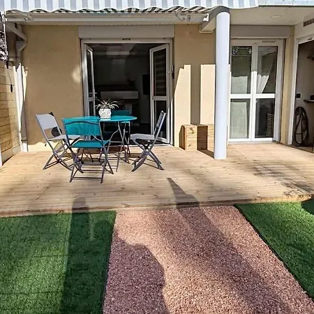 Bel Pres Du Port Et De La